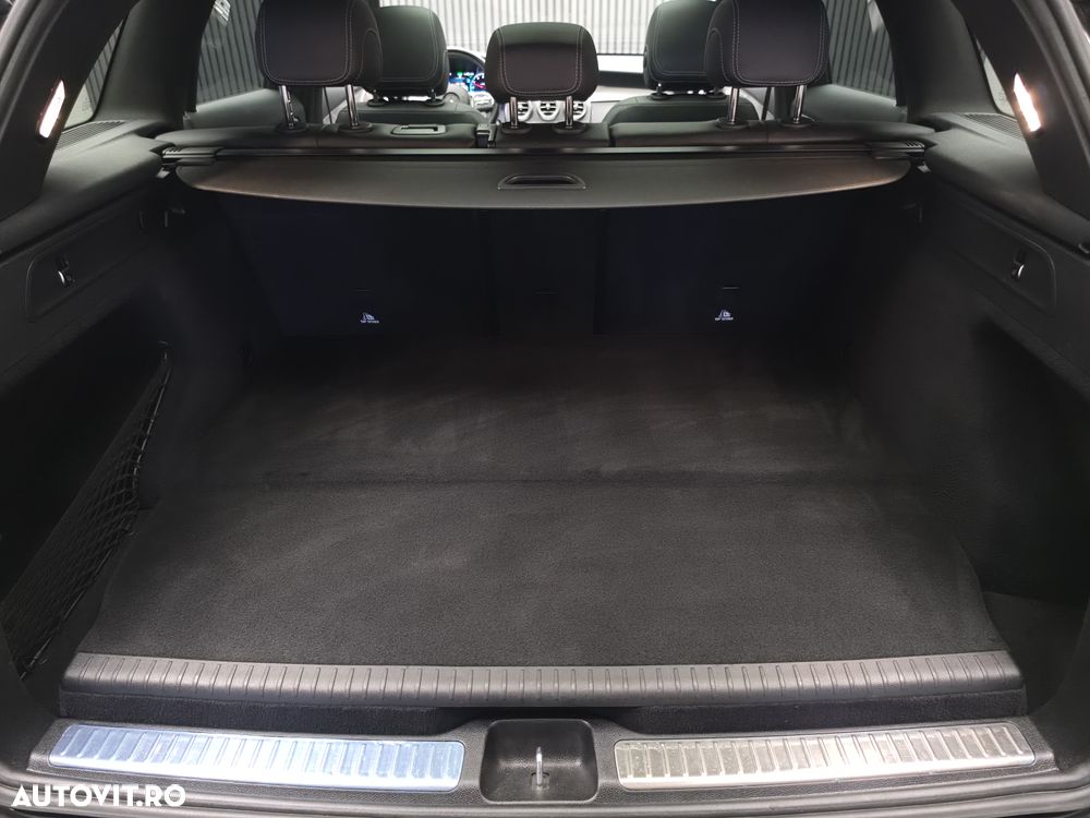 Mercedes-Benz GLC 300 de 4Matic 9G-TRONIC AMG Line Plus - 30