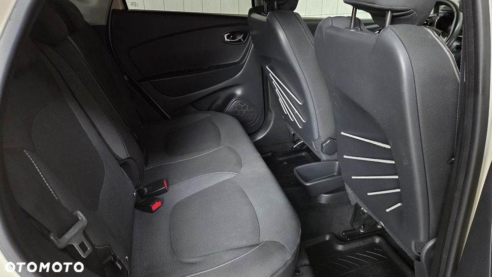 Renault Captur 1.2 TCe Intens EDC - 18