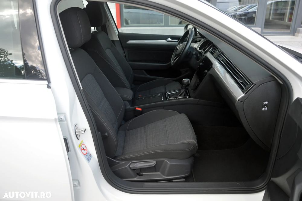 Volkswagen Passat 2.0 TDI DSG Comfortline - 30