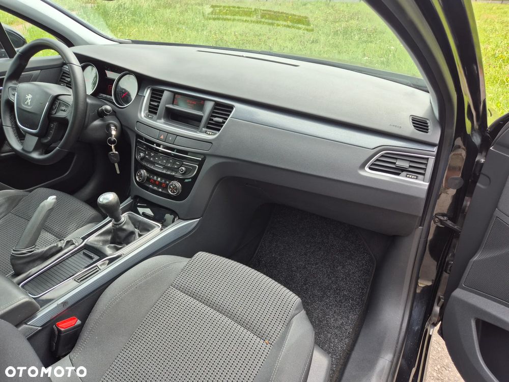 Peugeot 508 HDi FAP 140 Allure - 28
