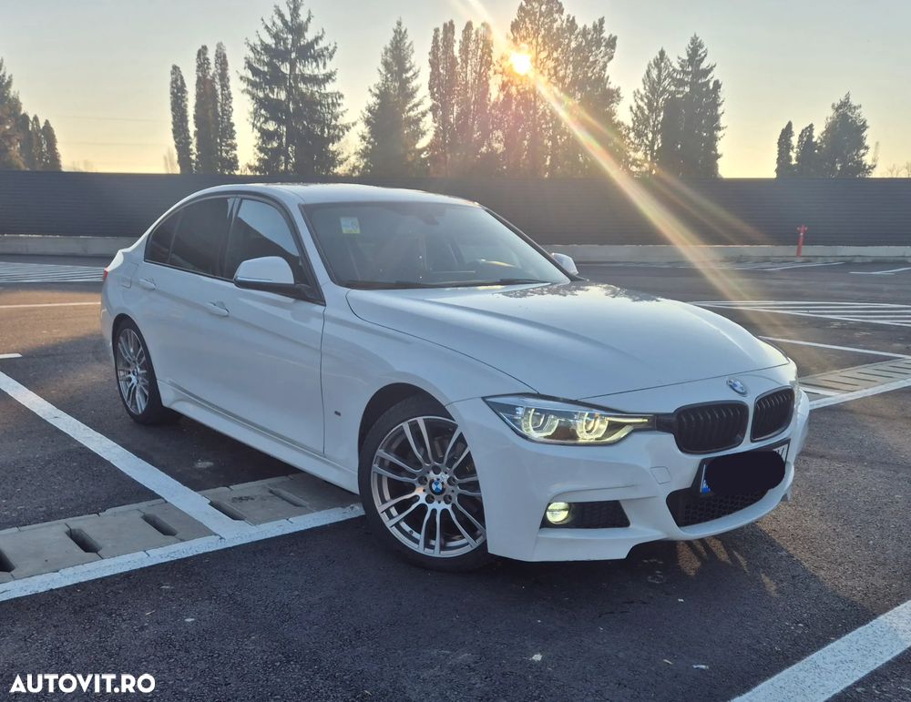 BMW Seria 3 330e iPerformance M Sport - 3