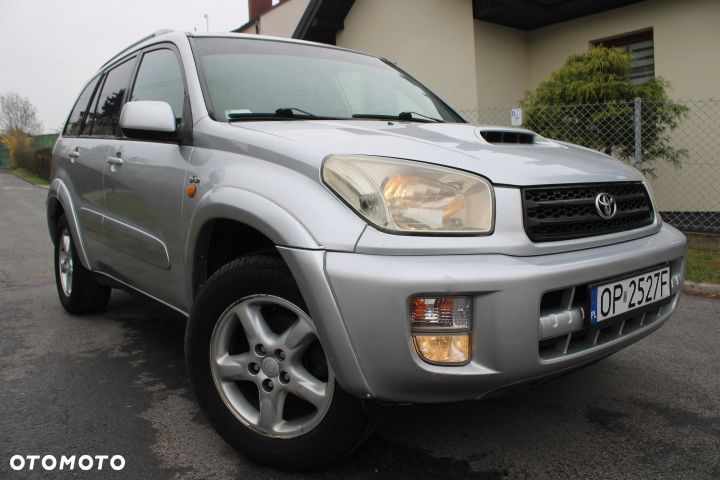 Toyota RAV4 D-4D 4x4 - 1