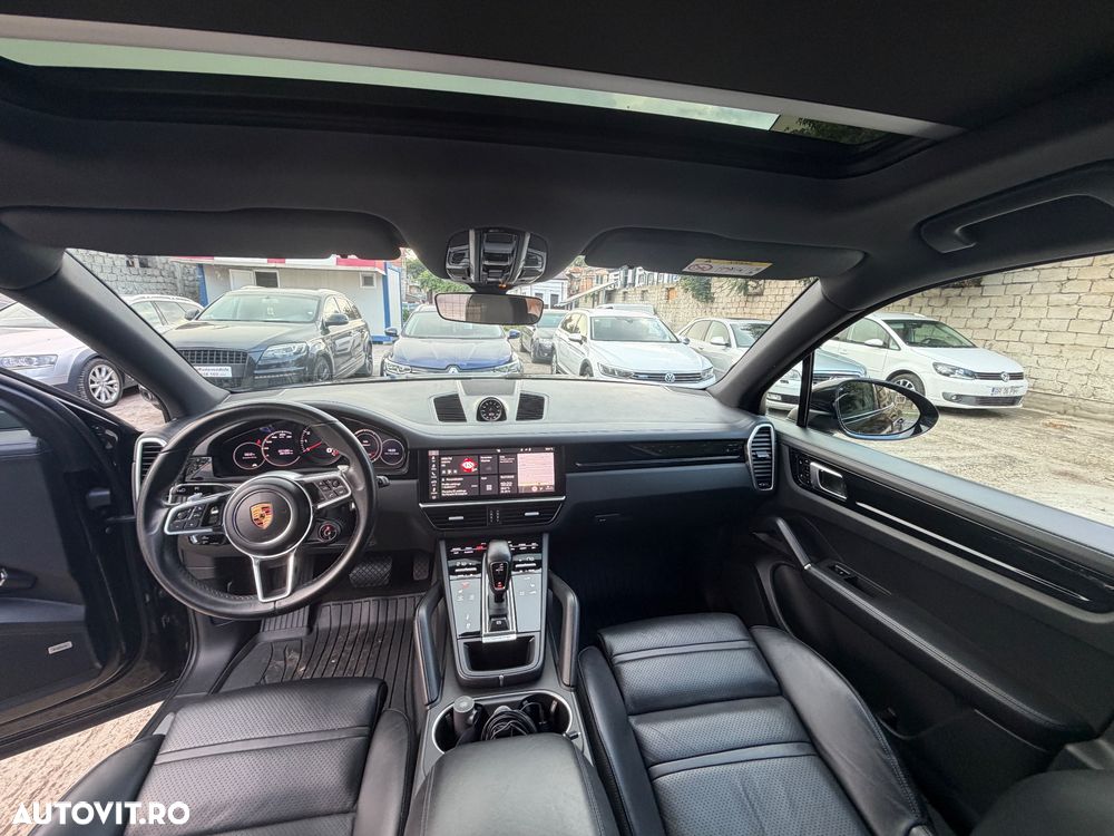 Porsche Cayenne Standard - 11