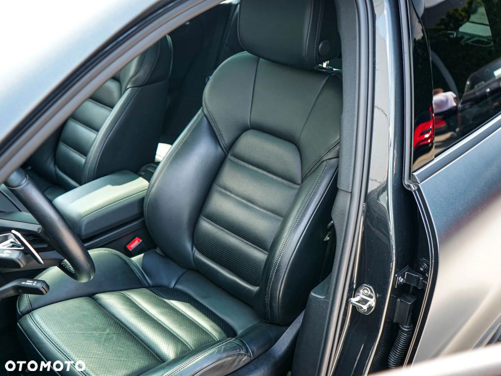 Porsche Macan Standard - 28