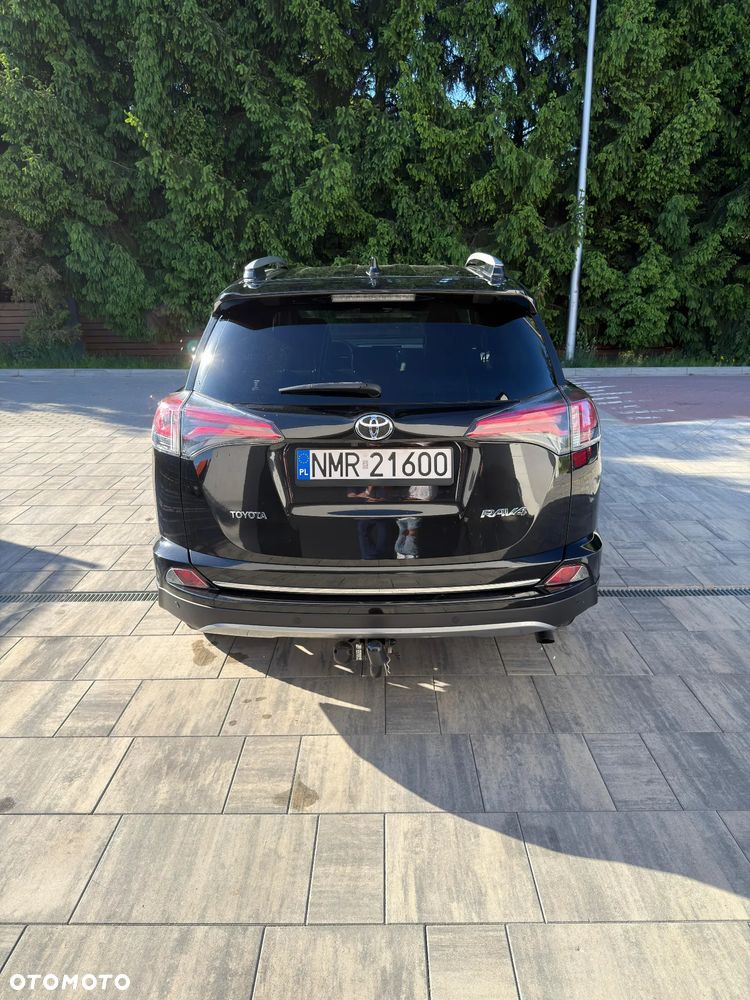 Toyota RAV4 2.0 D-4D Premium 4x2 - 5