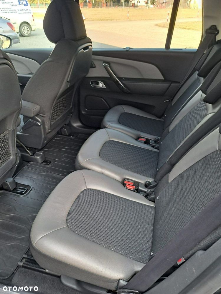 Citroën C4 Grand Picasso - 19