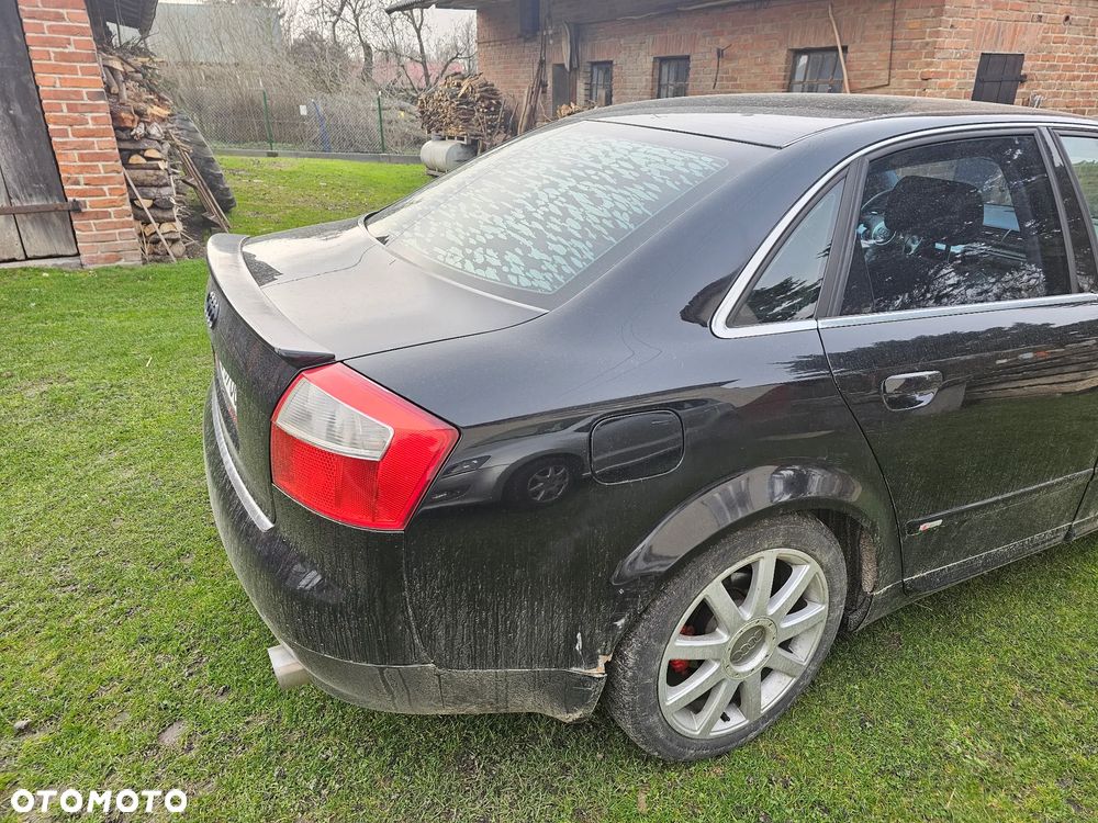 Audi A4 Limousine 1.8T - 11