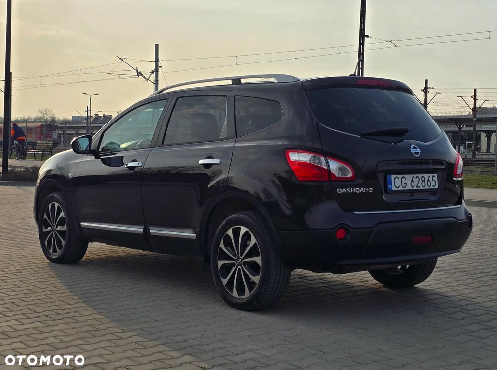 Nissan Qashqai+2 - 7