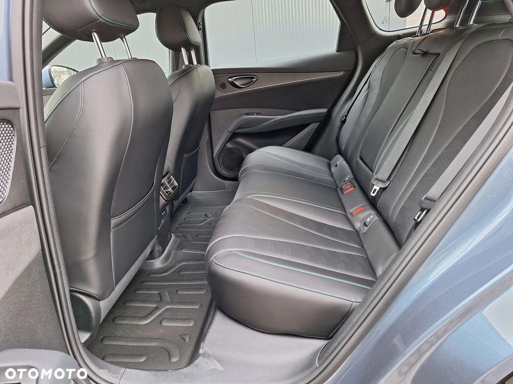 BYD Seal 6 - 8