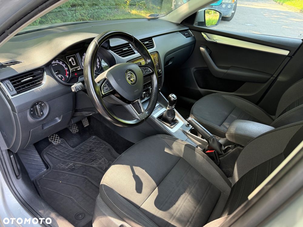 Skoda Octavia 1.6 TDI Ambition - 20