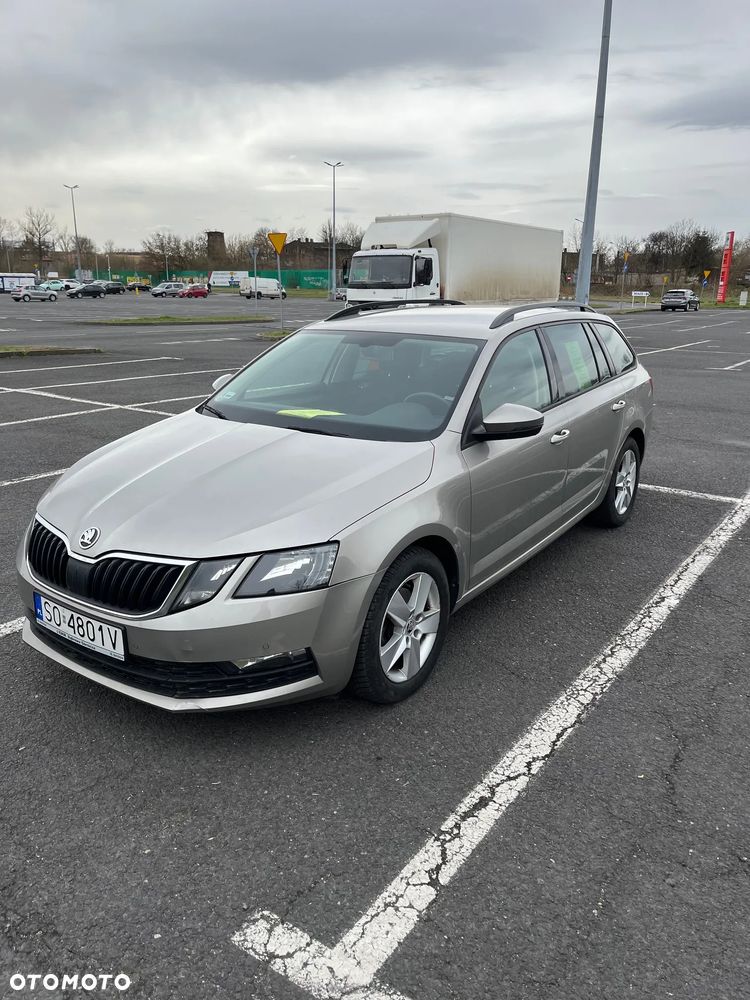 Skoda Octavia 1.5 TSI ACT Ambition - 2