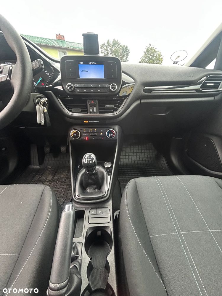 Ford Fiesta 1.1 S&S TREND - 19