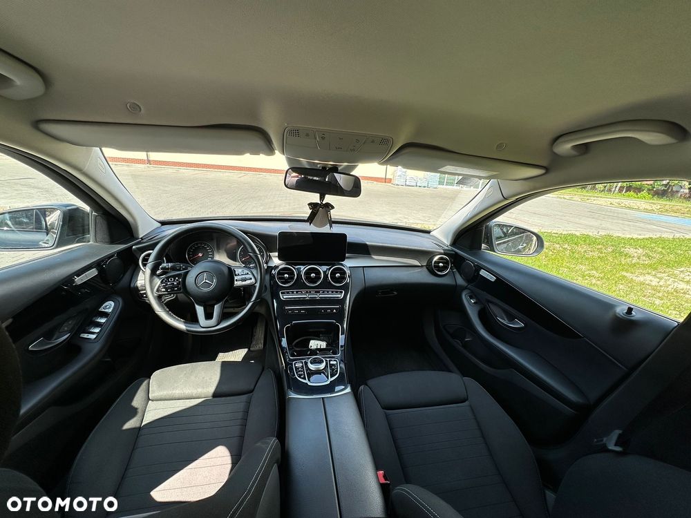 Mercedes-Benz Klasa C 220 d 4MATIC 9G-TRONIC - 11