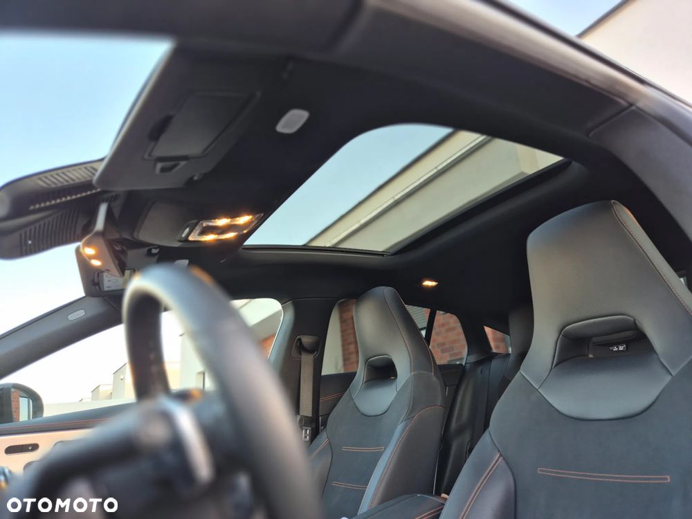 Mercedes-Benz CLA 200 Edition 1 7G-DCT - 7