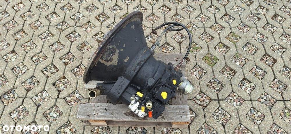 Pompa główna Hydromatik Case 688 788 - 2
