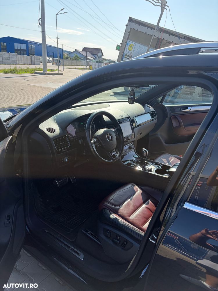Volkswagen Touareg - 4