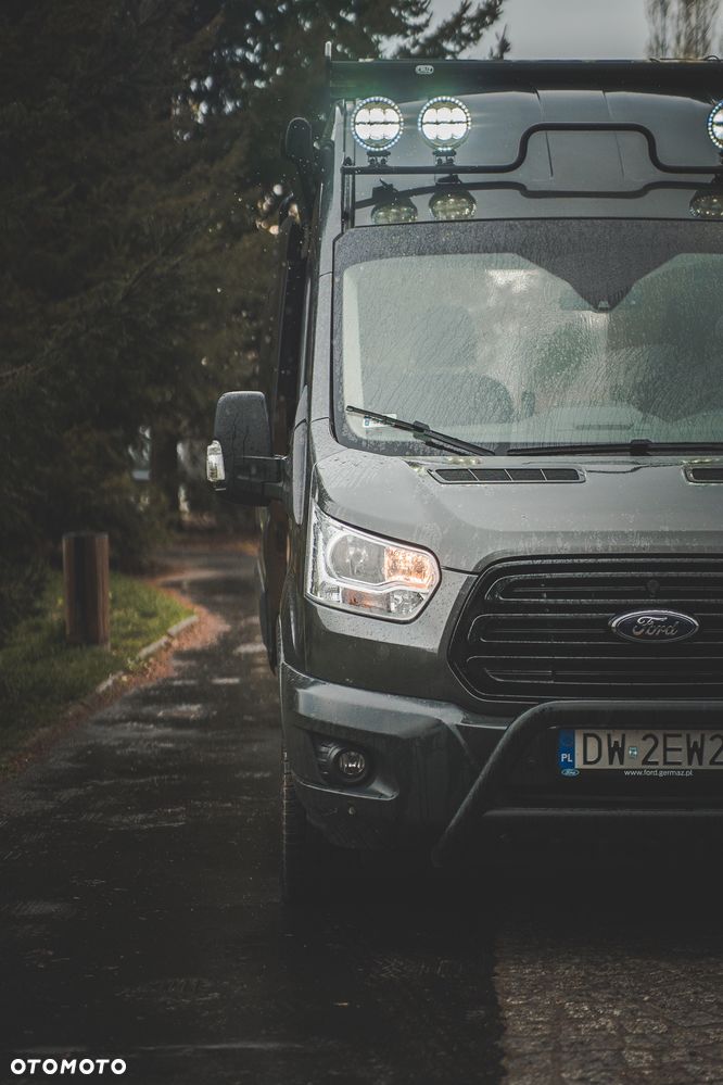 Ford Transit - 1