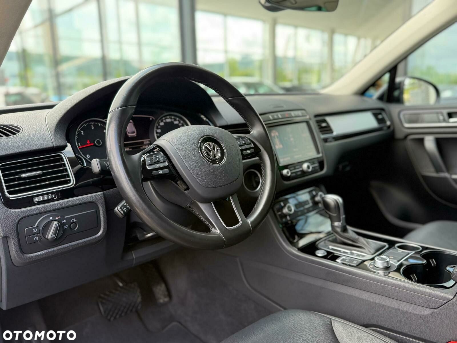 Volkswagen Touareg - 9