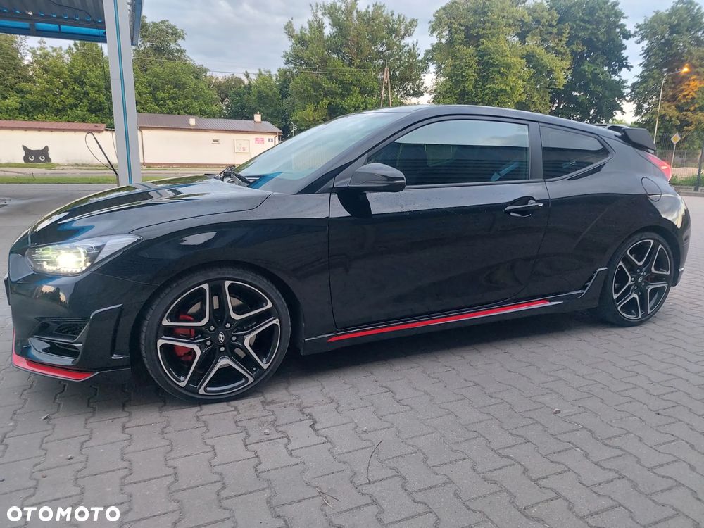 Hyundai Veloster - 9