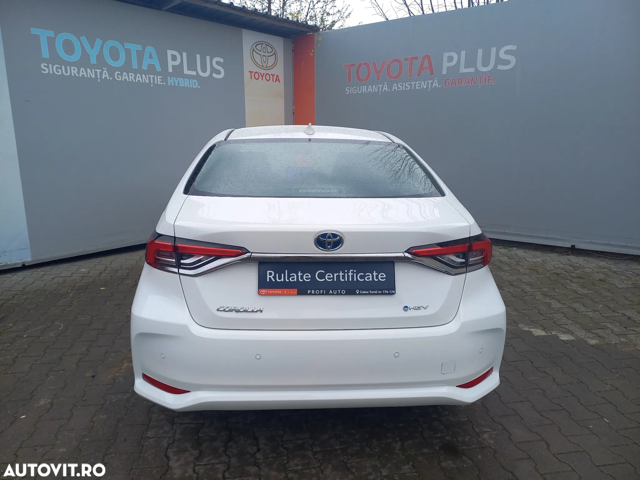 Toyota Corolla 1.8 HSD Business - 6