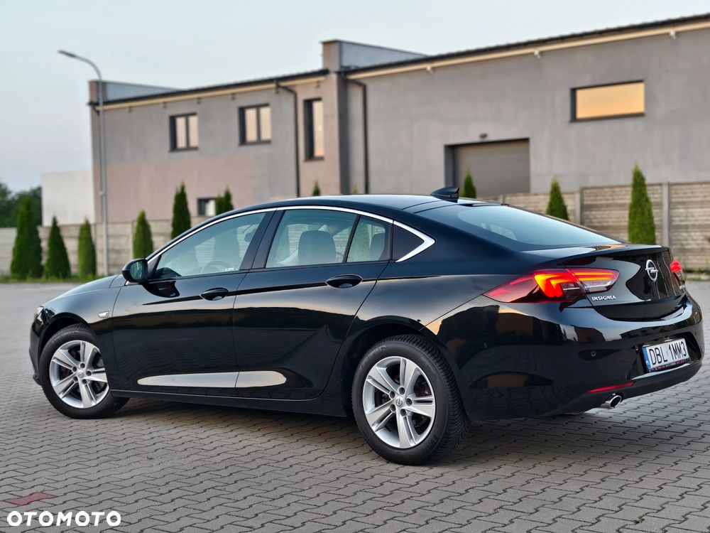 Opel Insignia 2.0 CDTI Cosmo S&S - 32