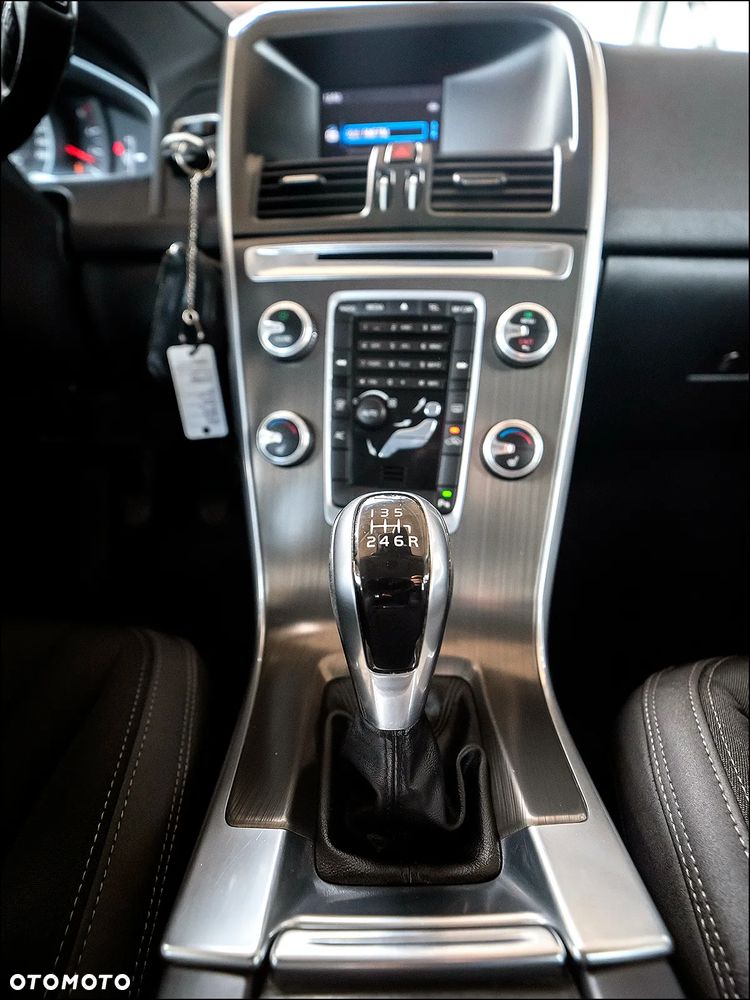Volvo XC 60 - 26
