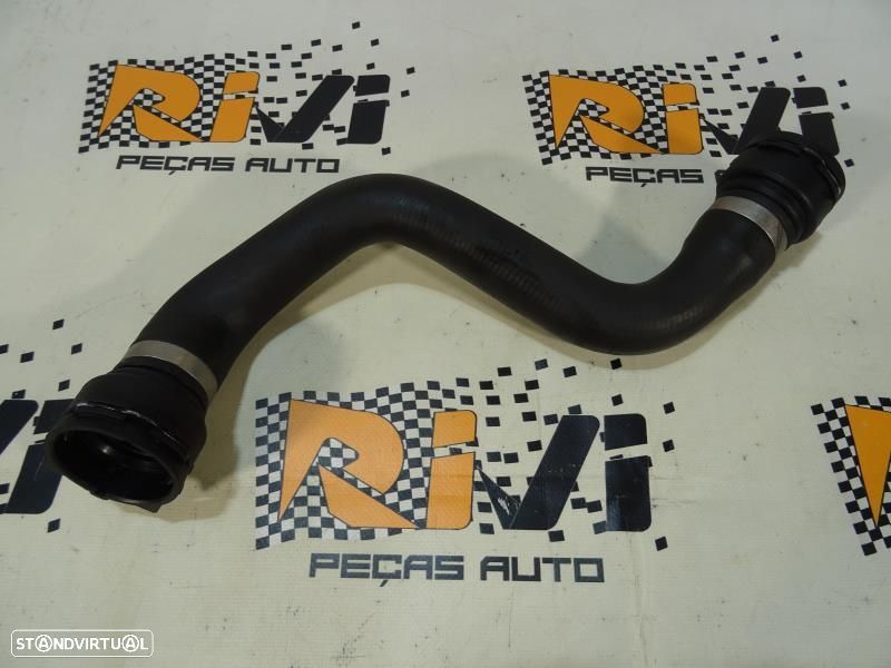 Tubo De Água Bmw 1 (F20)  7811129 04 / 781112904 / 130477 148378 10H - 1
