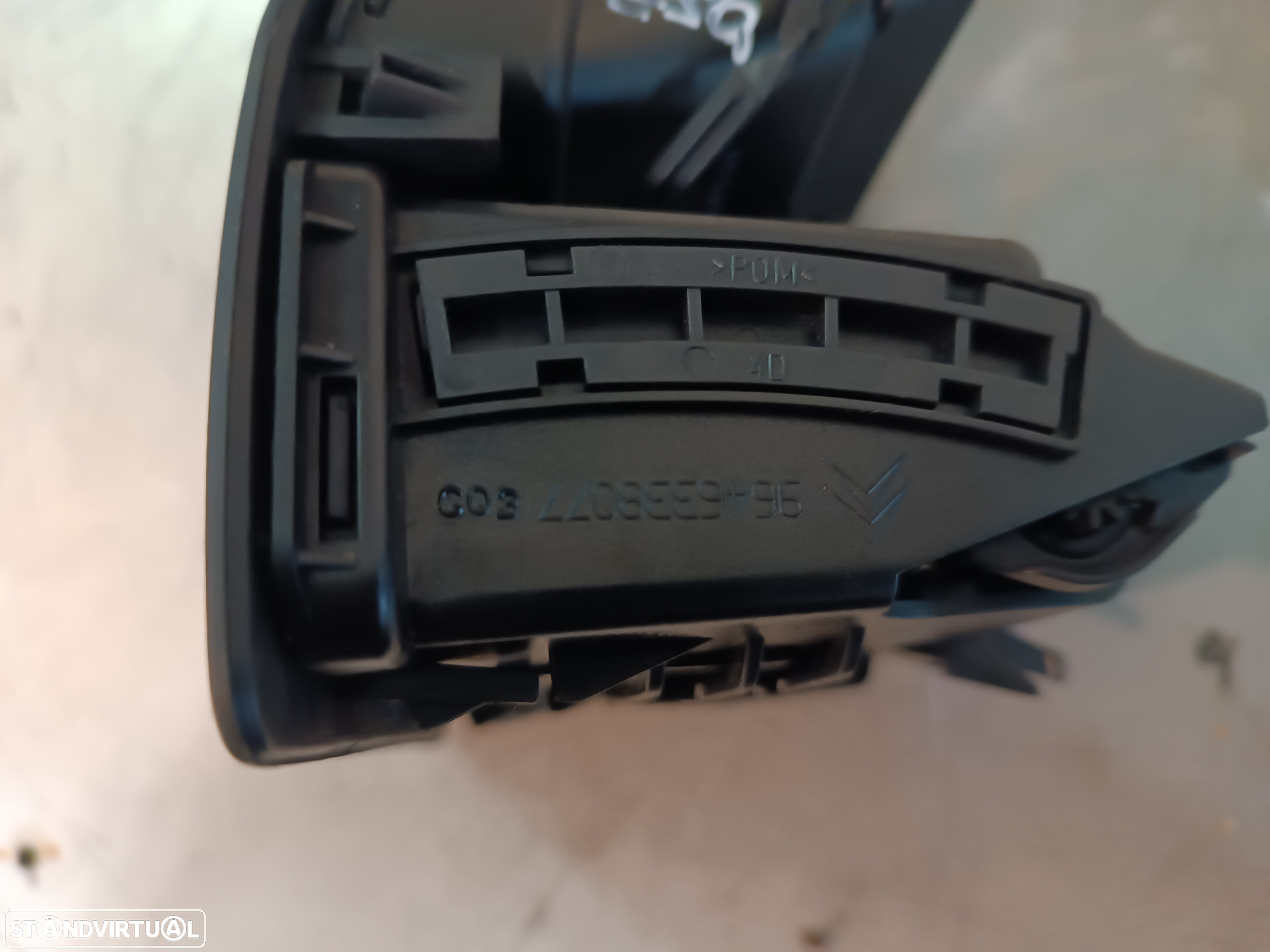 DIFUSOR / GRELHA SAIDA AR CITROEN C4 04-09 - 4