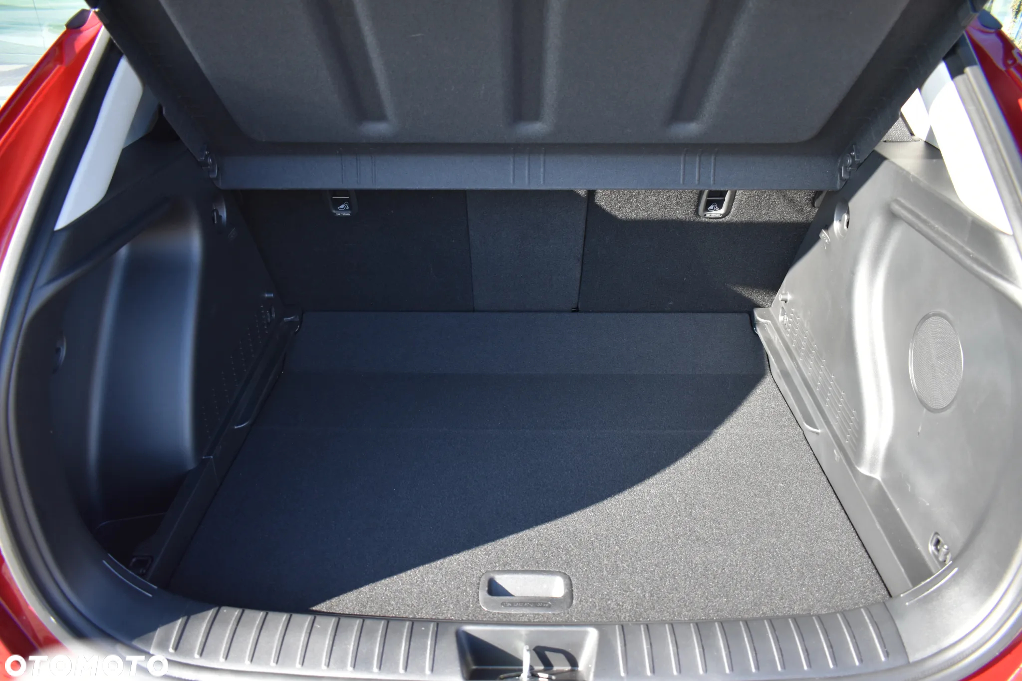 Hyundai Kona 1.6 GDI Hybrid Platinum DCT - 7