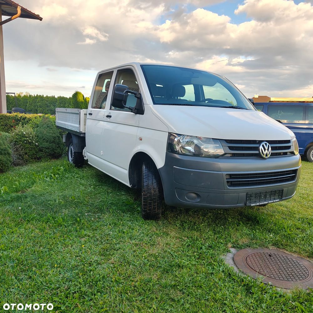 Volkswagen Transporter - 2