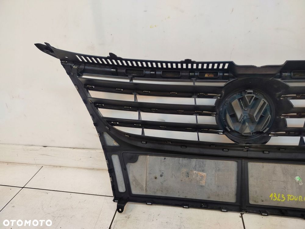 volkswagen touran i lift 06r- grill atrapa chłodnicy - 10