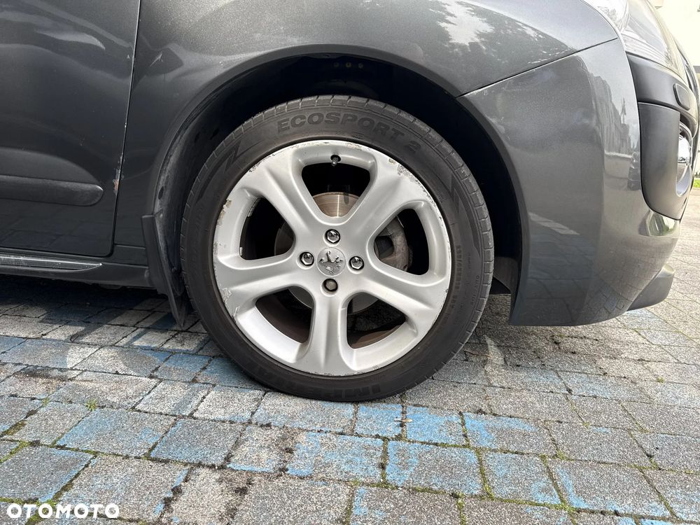 Peugeot 3008 - 10