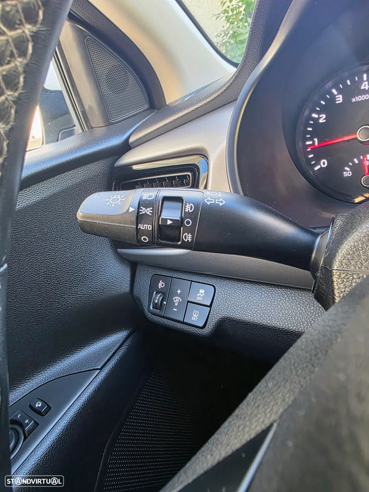 Kia Rio 1.0 T-GDi Drive - 32