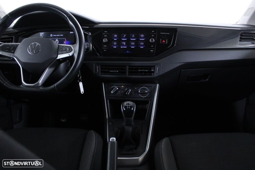 VW Taigo 1.0 TSI Urban - 17