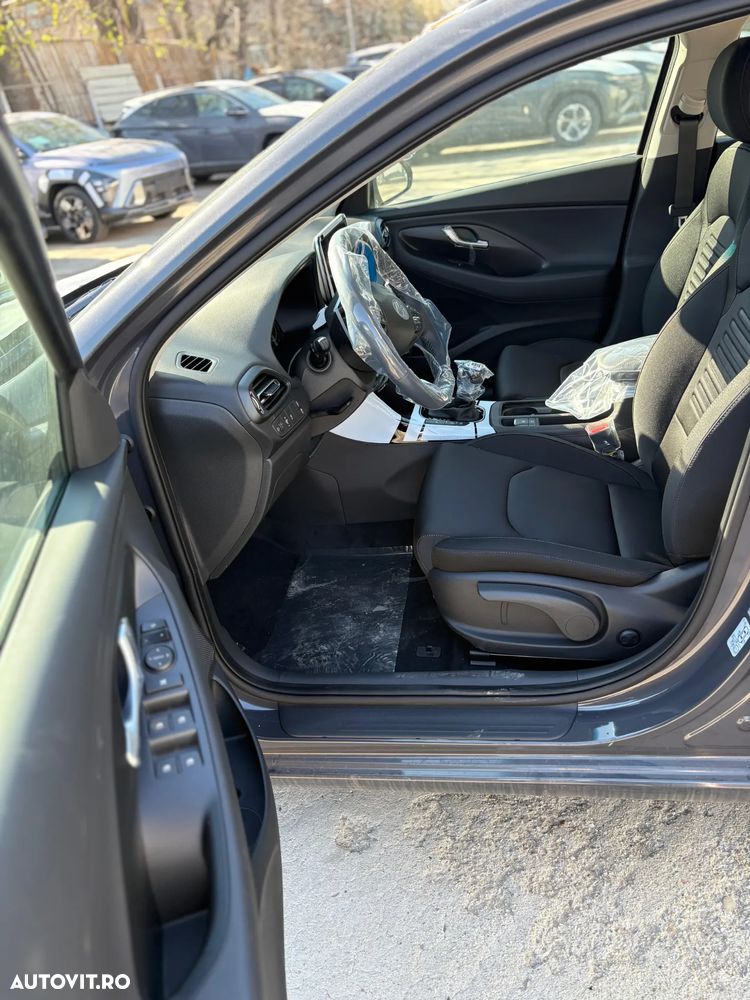 Hyundai i30 1.5 T-GDI 140CP 7DCT MHEV Highway - 9