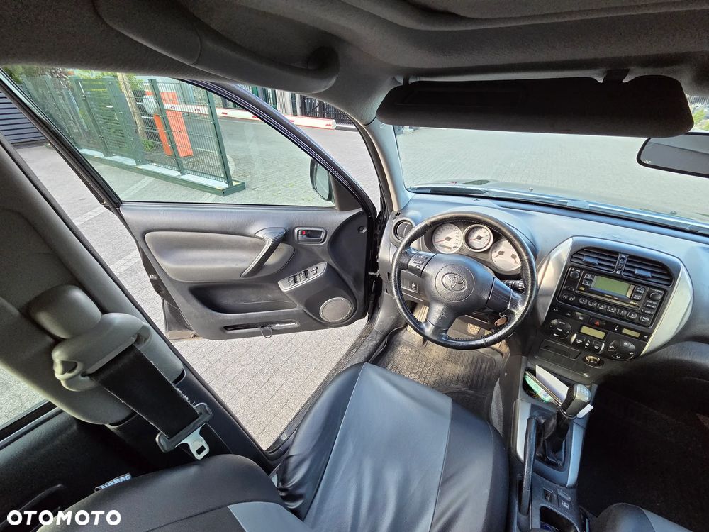 Toyota RAV4 4x4 - 16