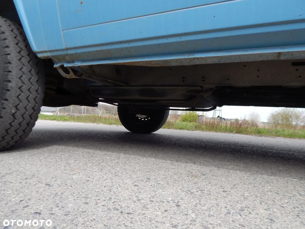 Volkswagen Transporter - 16