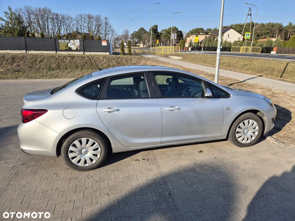 Opel Astra - 6
