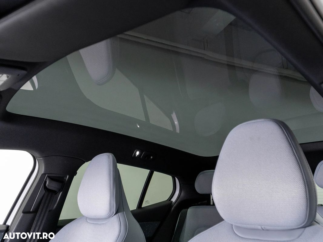 Volvo EX30 Twin Motor Performance Ultra - 21