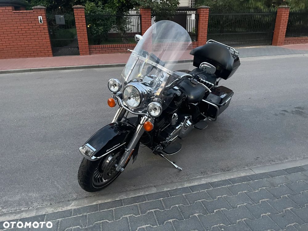 Harley-Davidson Touring Road King - 1