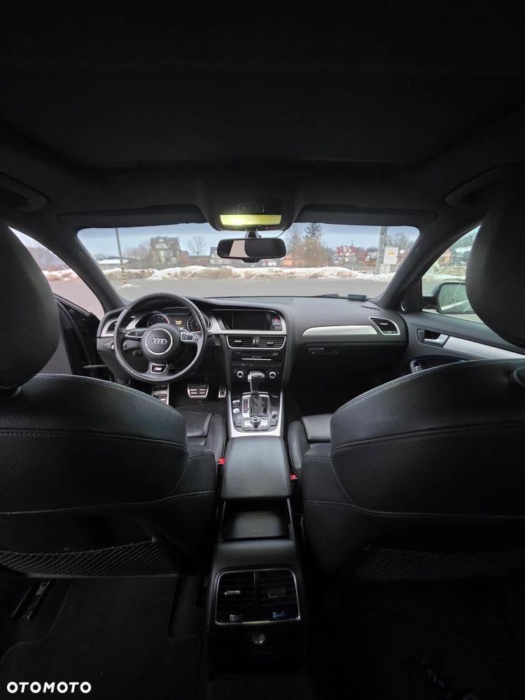 Audi A4 Limousine 2.0 TFSI quattro S tronic S line Sportpaket - 9