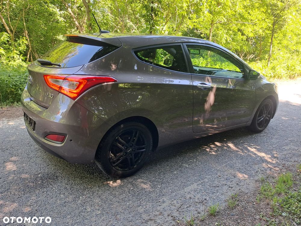 Hyundai i30 1.6 GDI Premium - 35