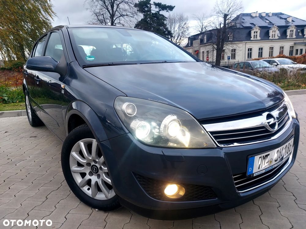 Opel Astra 1.8 Edition - 23