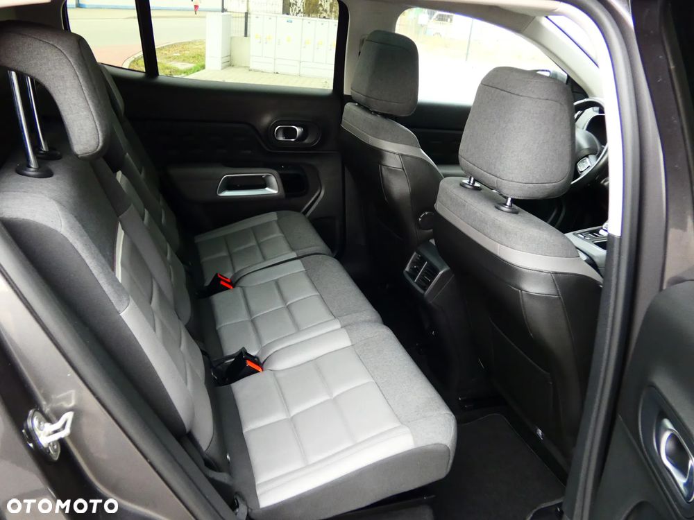 Citroën C5 Aircross 1.6 PureTech Live EAT8 - 16