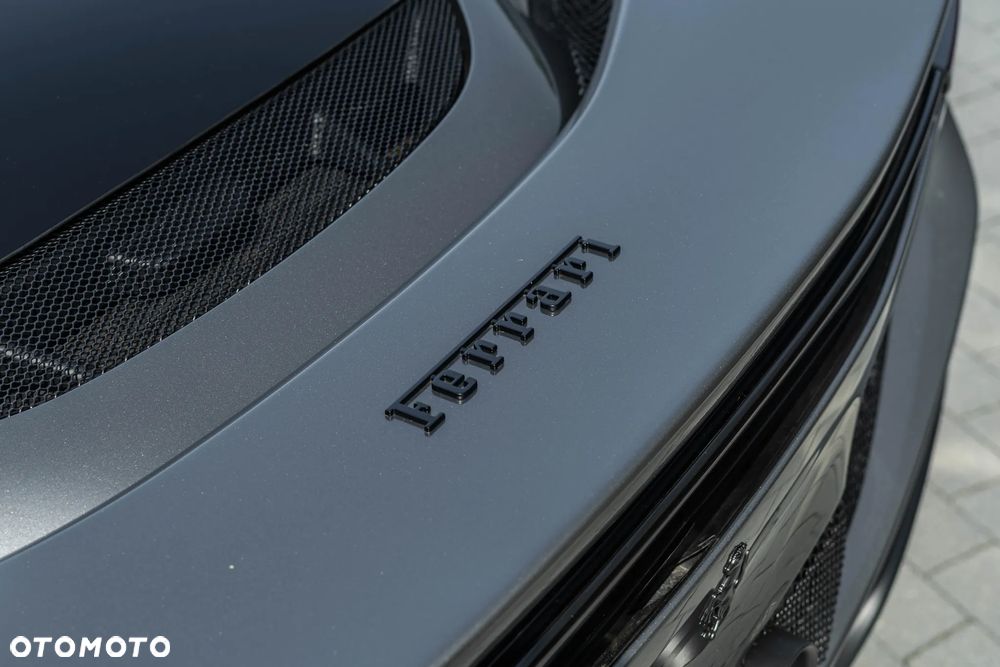 Ferrari 296 GTB - 15