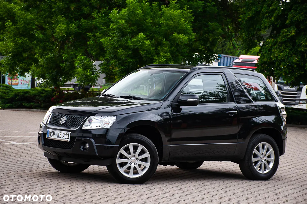 Suzuki Grand Vitara 2.4 Premium - 17