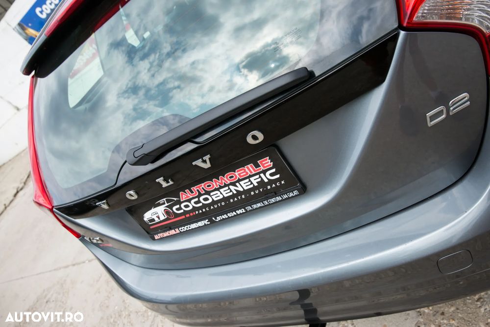 Volvo V60 D2 Geartronic Kinetic - 11