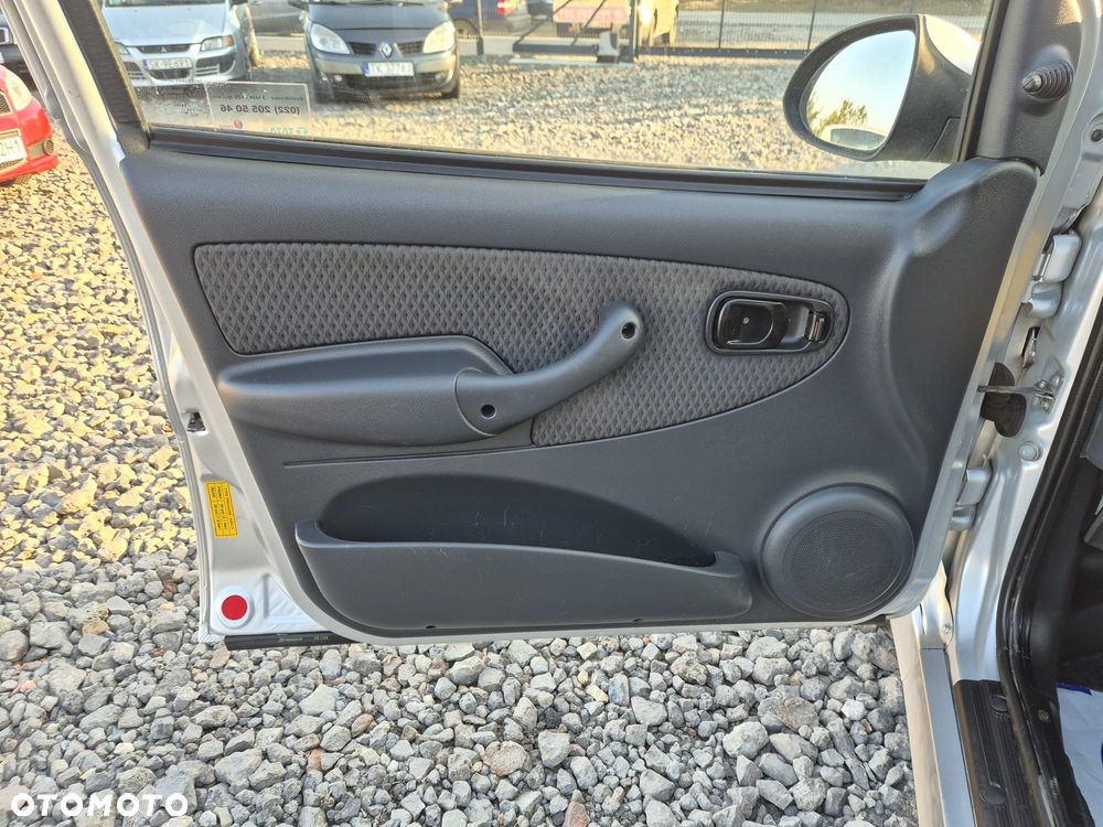 Tata Indica 1.4 GLS - 12