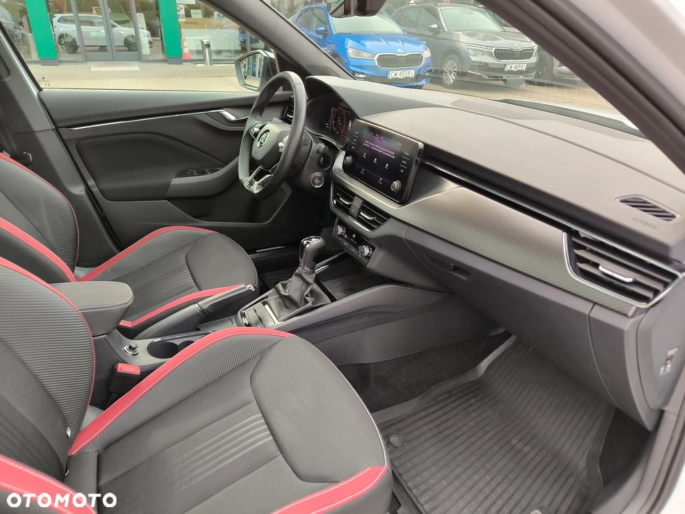 Skoda Kamiq 1.5 TSI Monte Carlo DSG - 9