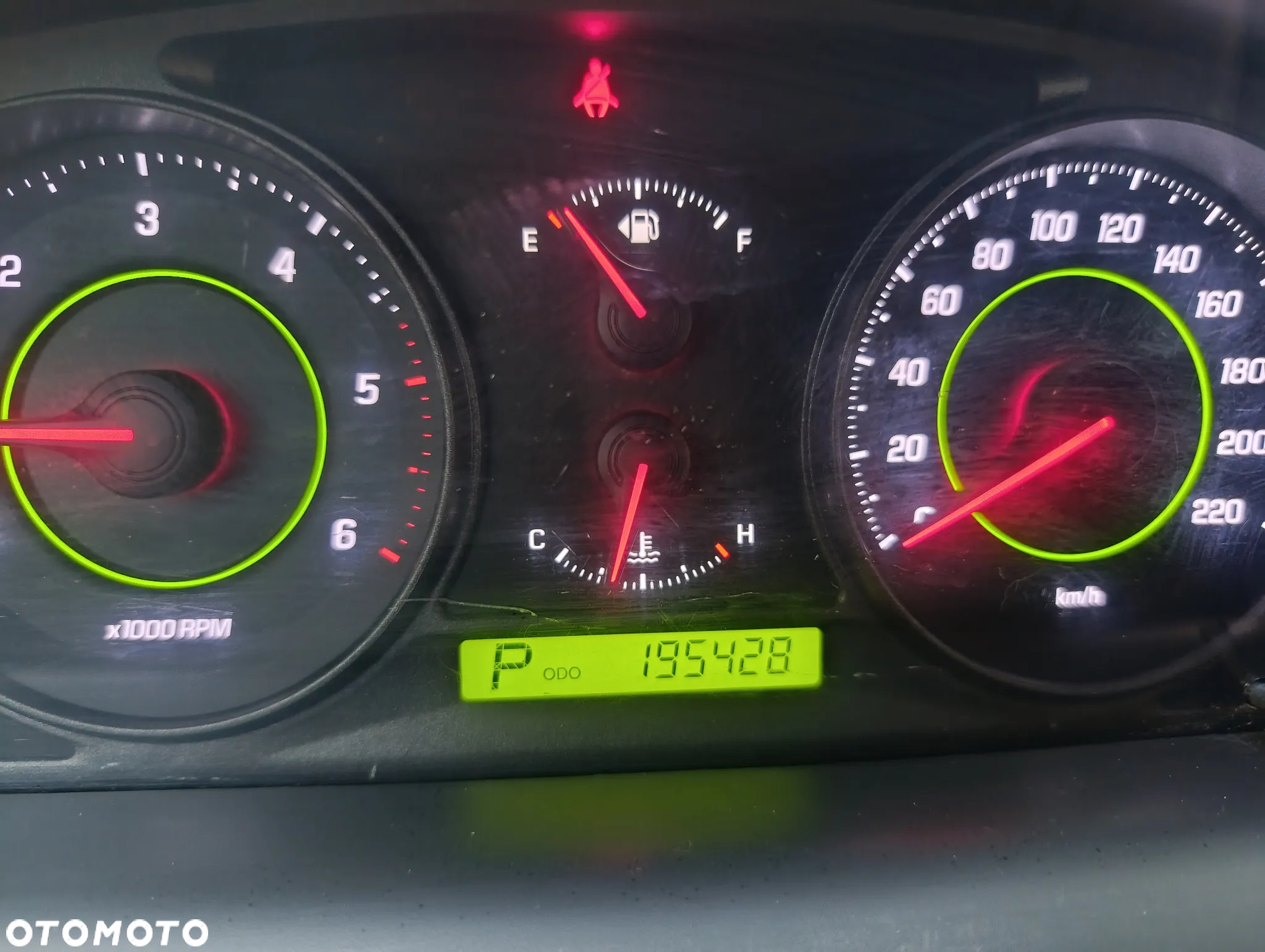 Chevrolet Captiva 2.0 d LT medium - 9